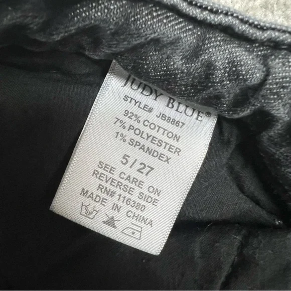 Judy Blue Jeans 5 27 Black Wash Boyfriend Fit Destroyed Bleach Splattered - Picture 8 of 9